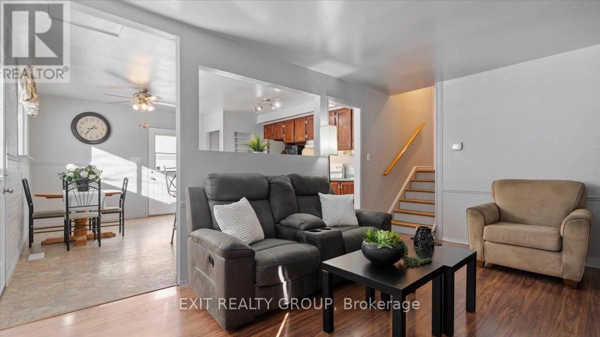 84 Chatterton Valley Crescent, Quinte West, Ontario  K0K 2B0 - Photo 8 - X12788044