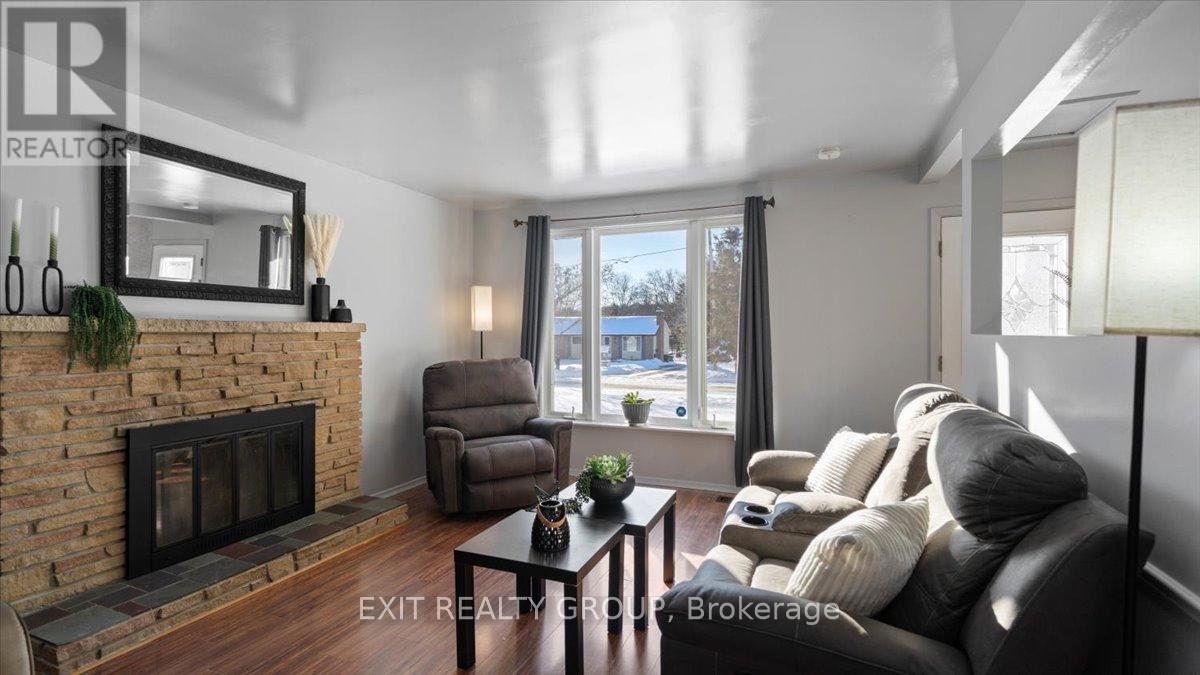 84 Chatterton Valley Crescent, Quinte West, Ontario  K0K 2B0 - Photo 9 - X12788044