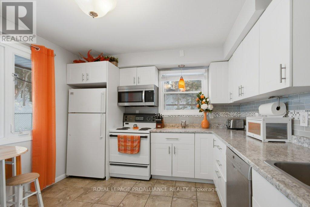 550 Frankford Stirling Road, Quinte West, Ontario  K0K 2C0 - Photo 10 - X12790150