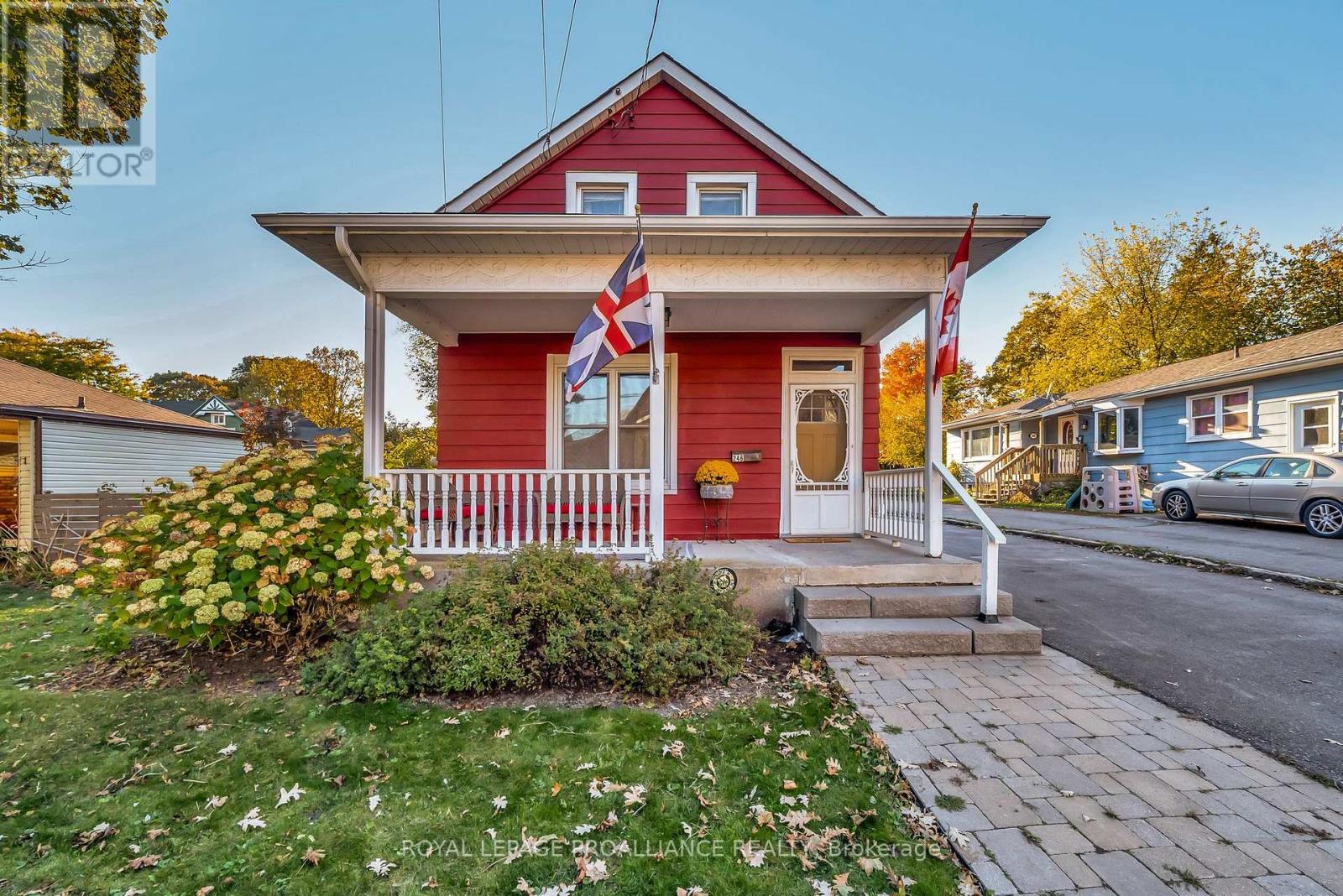 246 FOSTER AVENUE, Belleville, Ontario