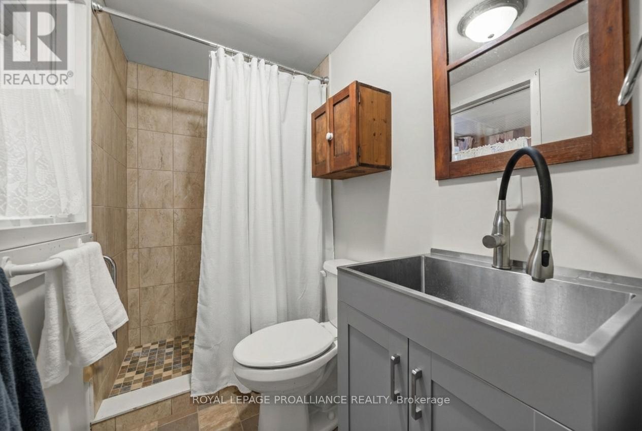 246 Foster Avenue, Belleville, Ontario  K8N 3R3 - Photo 20 - X12792054