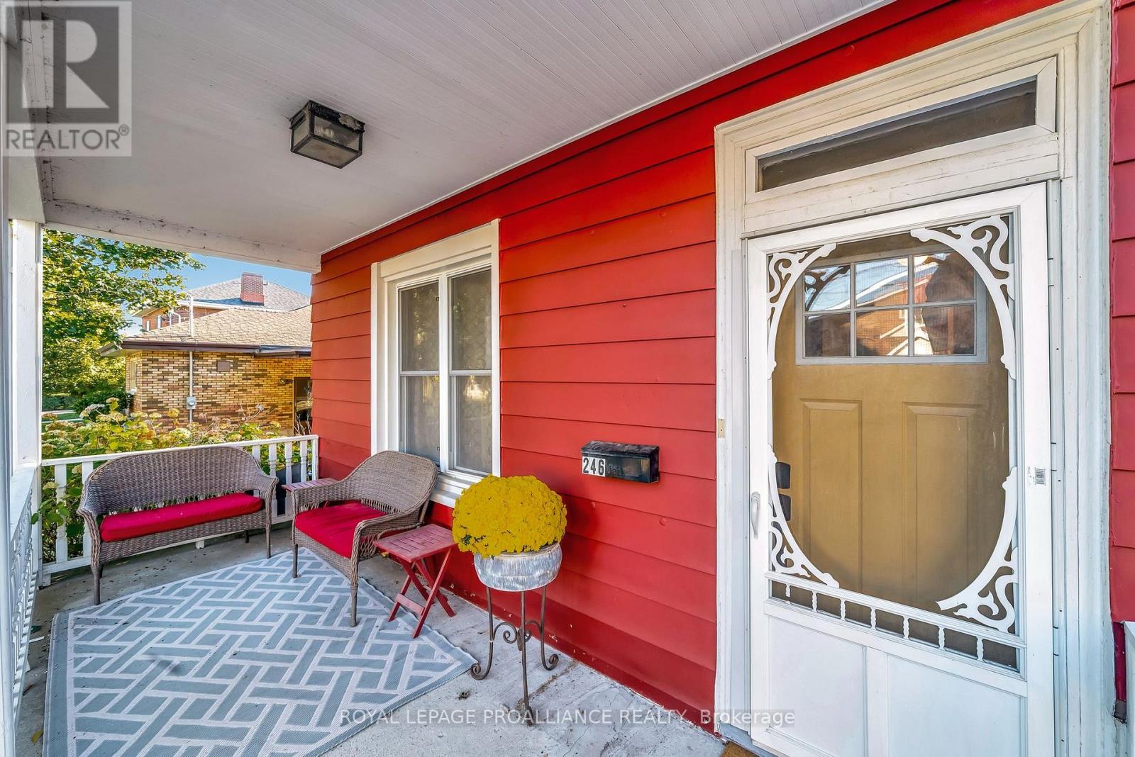 246 Foster Avenue, Belleville, Ontario  K8N 3R3 - Photo 6 - X12792054