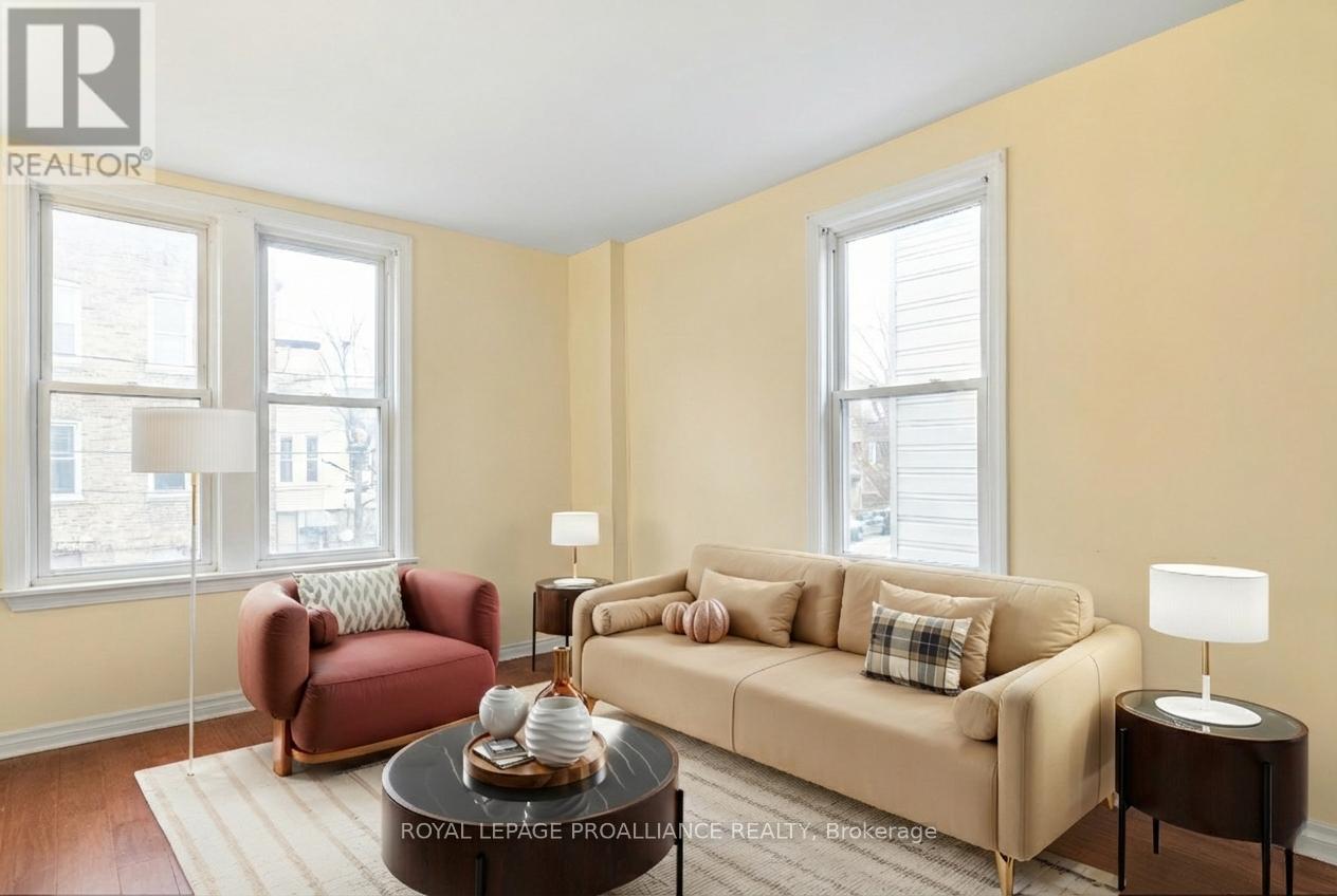 246 Foster Avenue, Belleville, Ontario  K8N 3R3 - Photo 8 - X12792054