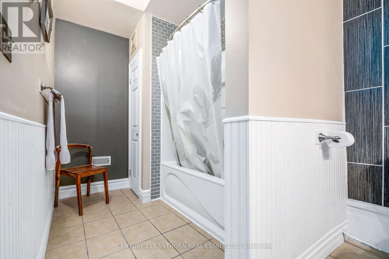 393 Front Street, Belleville, Ontario  K8N 2Z9 - Photo 17 - X12792458