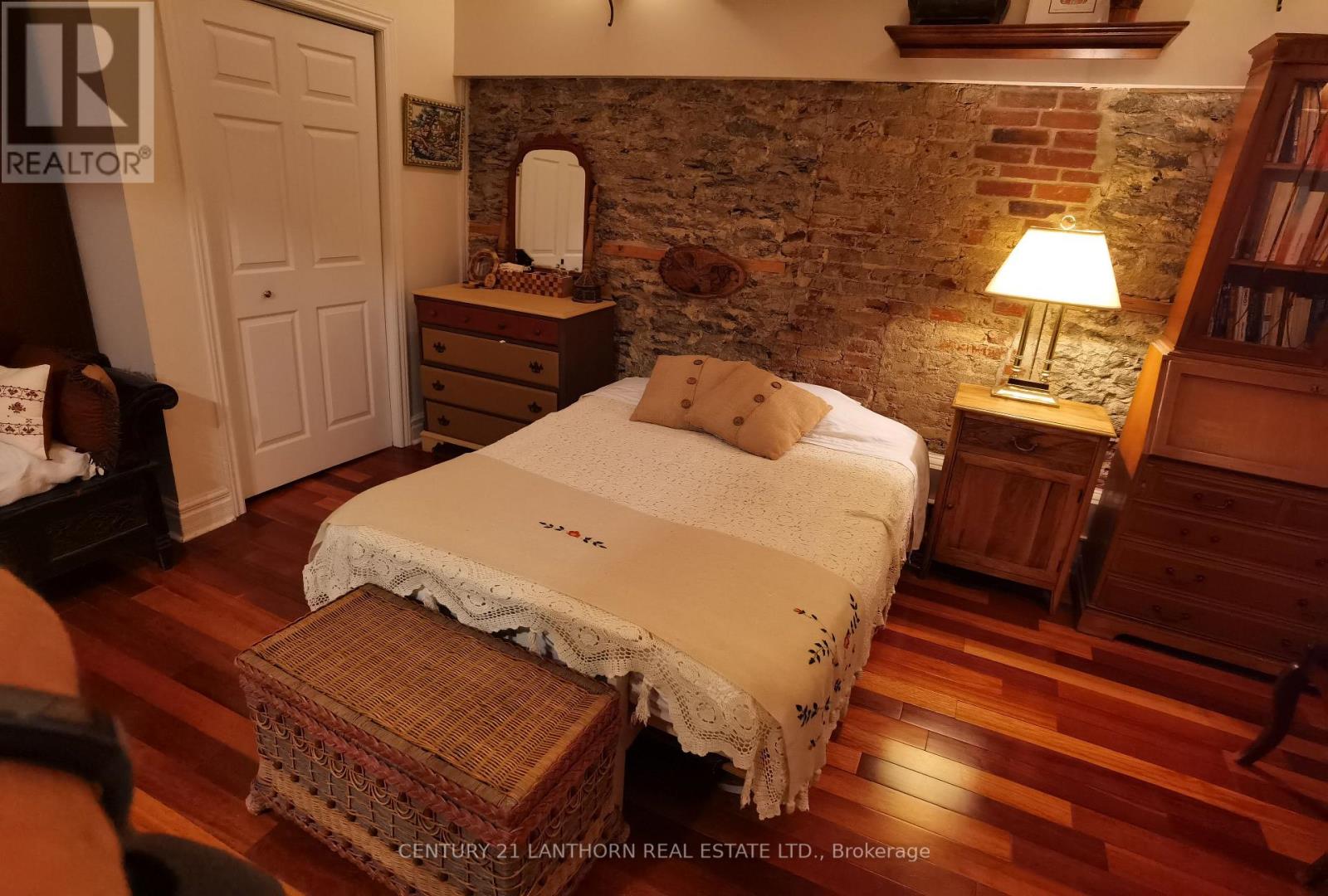 393 Front Street, Belleville, Ontario  K8N 2Z9 - Photo 21 - X12792458