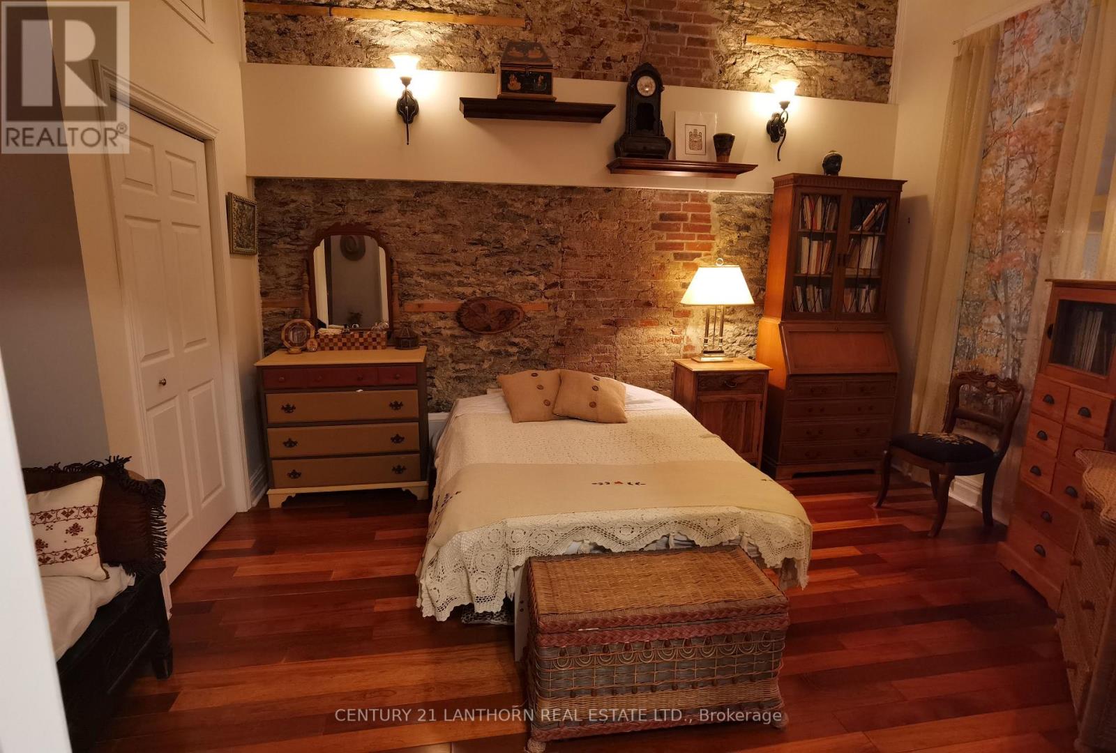 393 Front Street, Belleville, Ontario  K8N 2Z9 - Photo 24 - X12792458