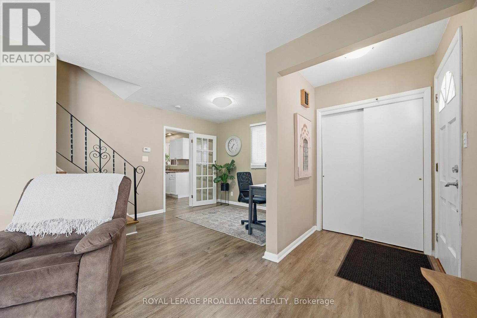 533 Bridge Street E, Belleville, Ontario  K8N 1R7 - Photo 14 - X12792924