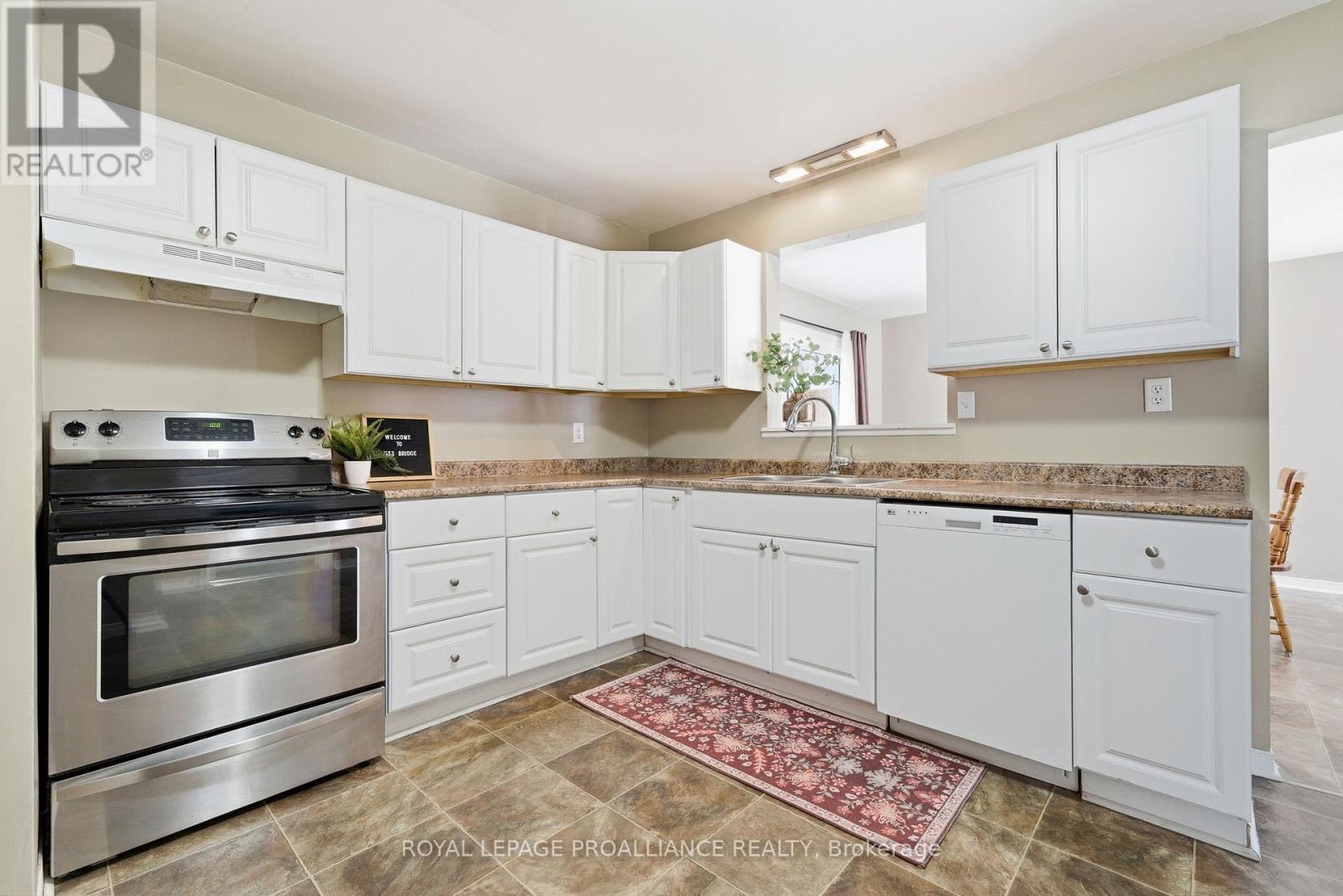 533 Bridge Street E, Belleville, Ontario  K8N 1R7 - Photo 21 - X12792924