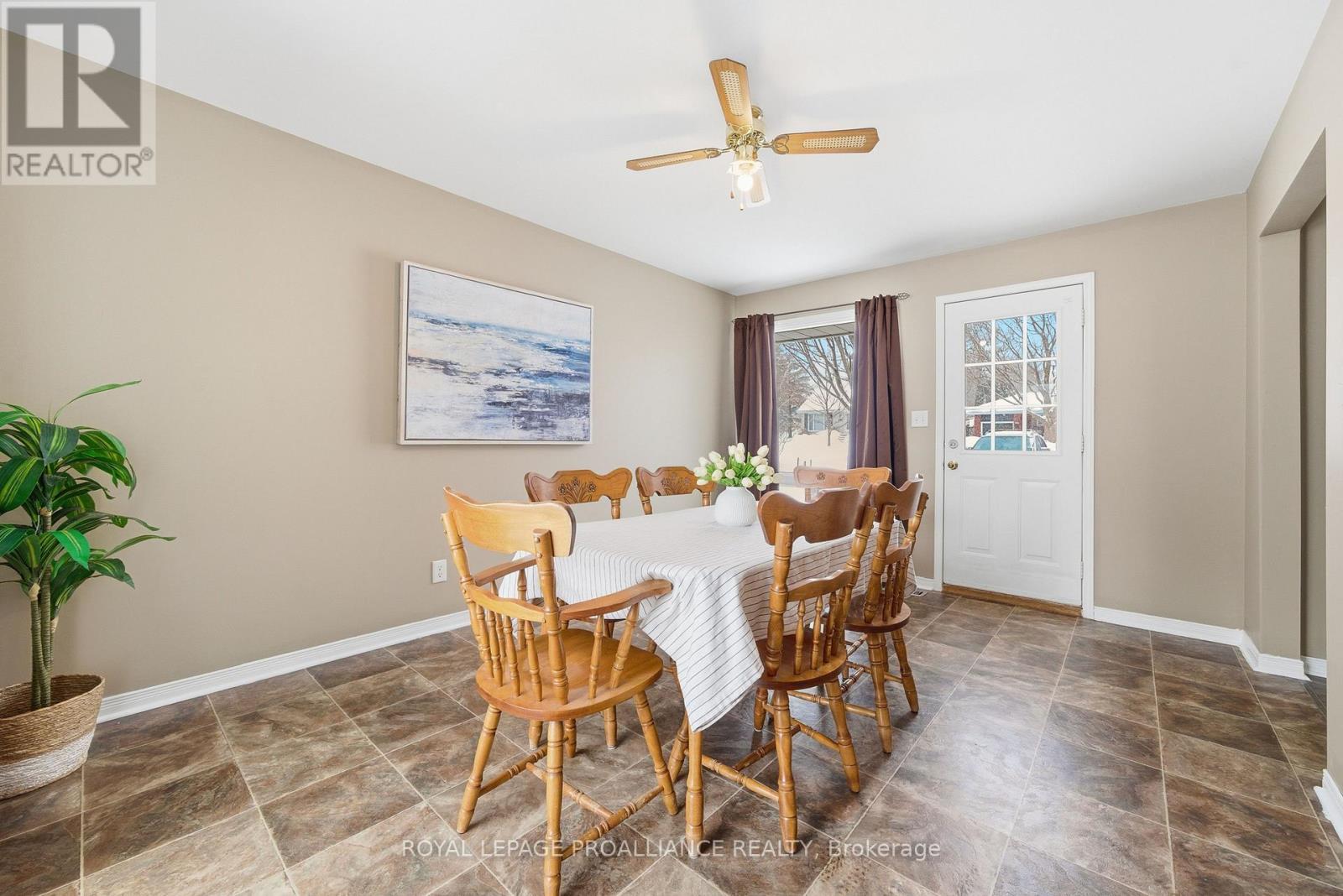 533 Bridge Street E, Belleville, Ontario  K8N 1R7 - Photo 25 - X12792924