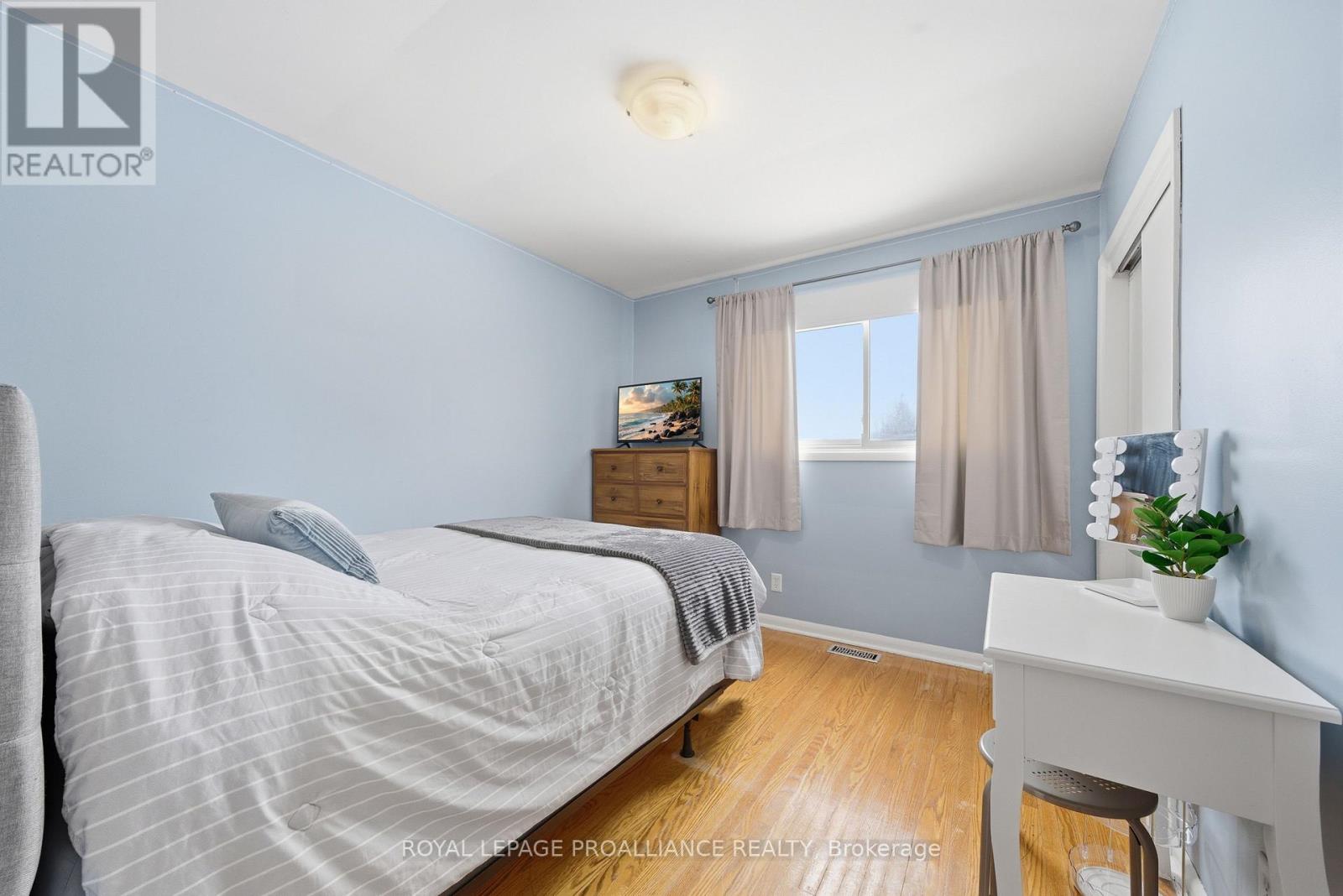 533 Bridge Street E, Belleville, Ontario  K8N 1R7 - Photo 38 - X12792924