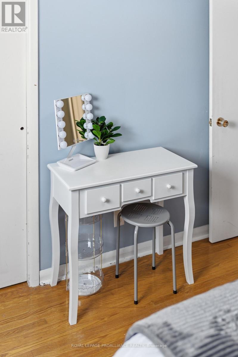 533 Bridge Street E, Belleville, Ontario  K8N 1R7 - Photo 40 - X12792924