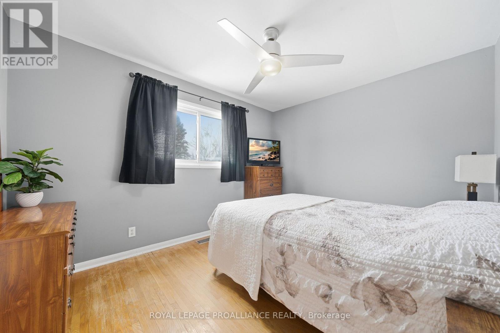 533 Bridge Street E, Belleville, Ontario  K8N 1R7 - Photo 41 - X12792924