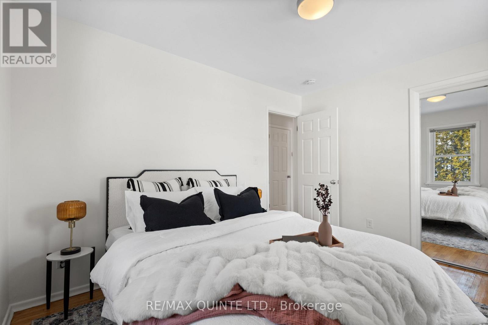 20 Prospect Avenue, Prince Edward County, Ontario  K0K 2T0 - Photo 22 - X12793004