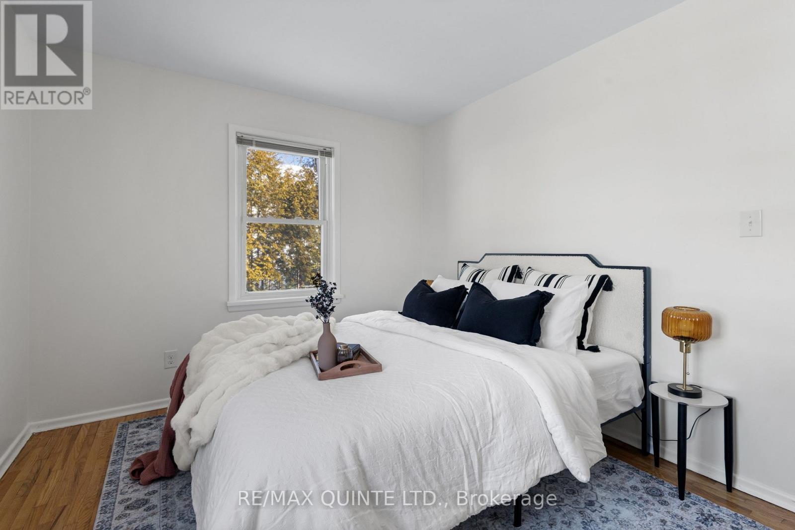 20 Prospect Avenue, Prince Edward County, Ontario  K0K 2T0 - Photo 23 - X12793004