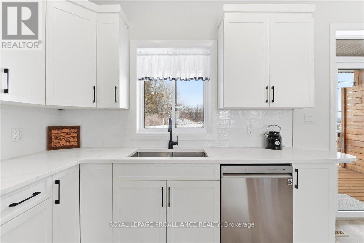 34 Rosewood Drive, Quinte West, Ontario  K0K 2C0 - Photo 10 - X12794056