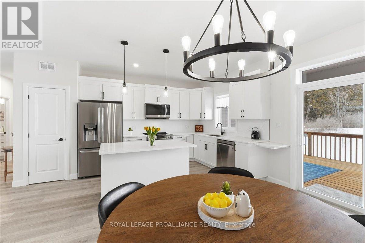 34 Rosewood Drive, Quinte West, Ontario  K0K 2C0 - Photo 18 - X12794056