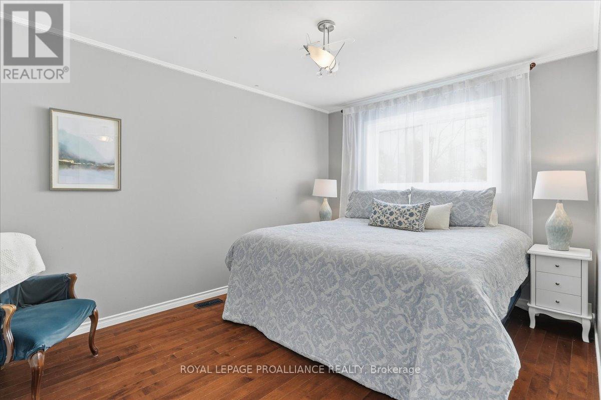 15 Thorncliffe Drive, Belleville, Ontario  K8P 4L3 - Photo 23 - X12794344