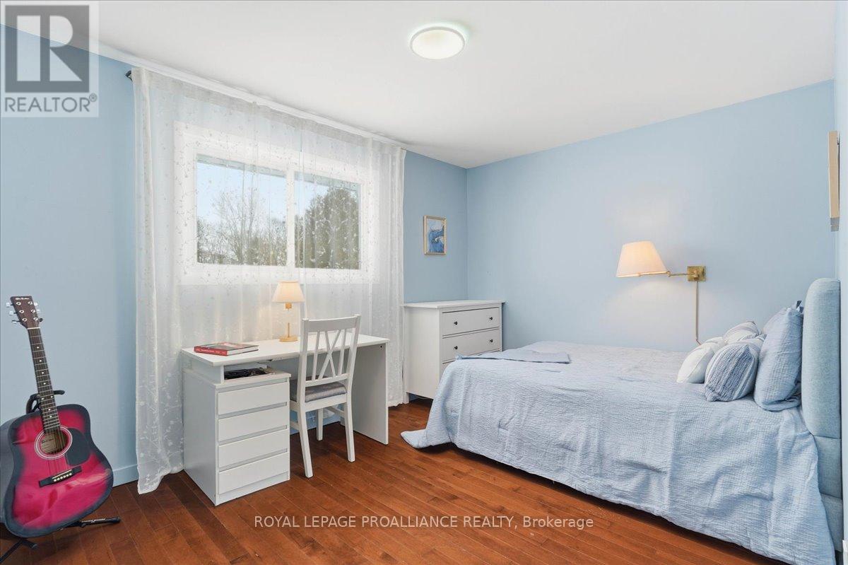 15 Thorncliffe Drive, Belleville, Ontario  K8P 4L3 - Photo 26 - X12794344