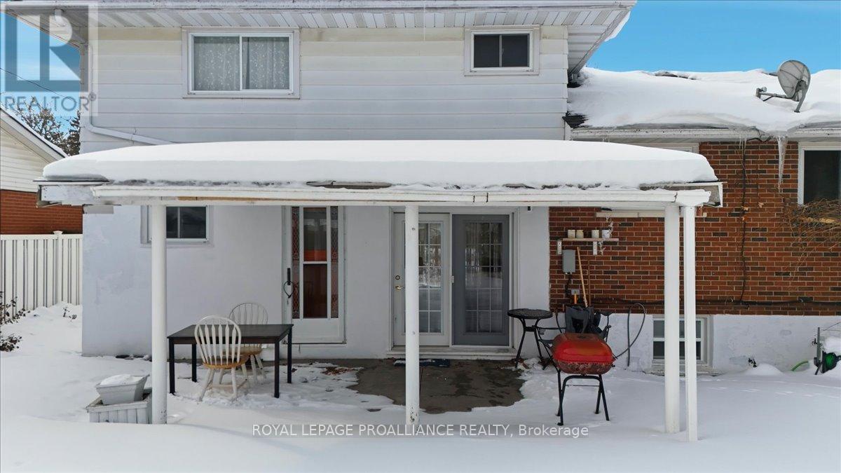 15 Thorncliffe Drive, Belleville, Ontario  K8P 4L3 - Photo 40 - X12794344