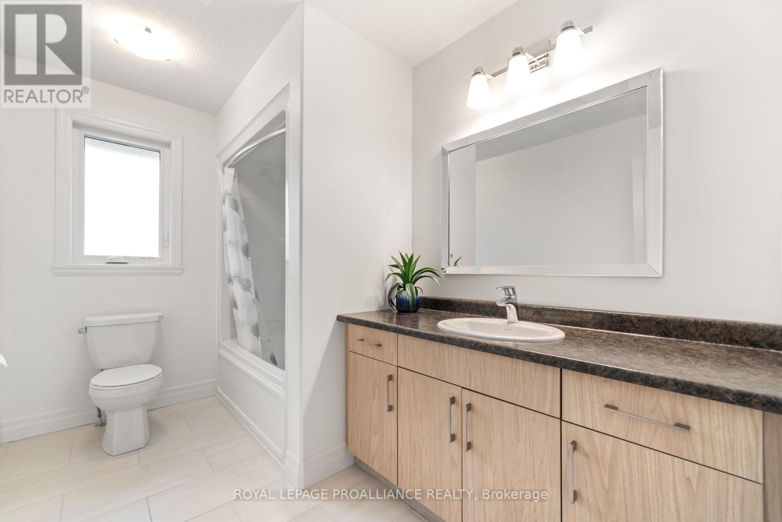 54 Lanark Drive, Belleville, Ontario  K8N 0G7 - Photo 30 - X12794966