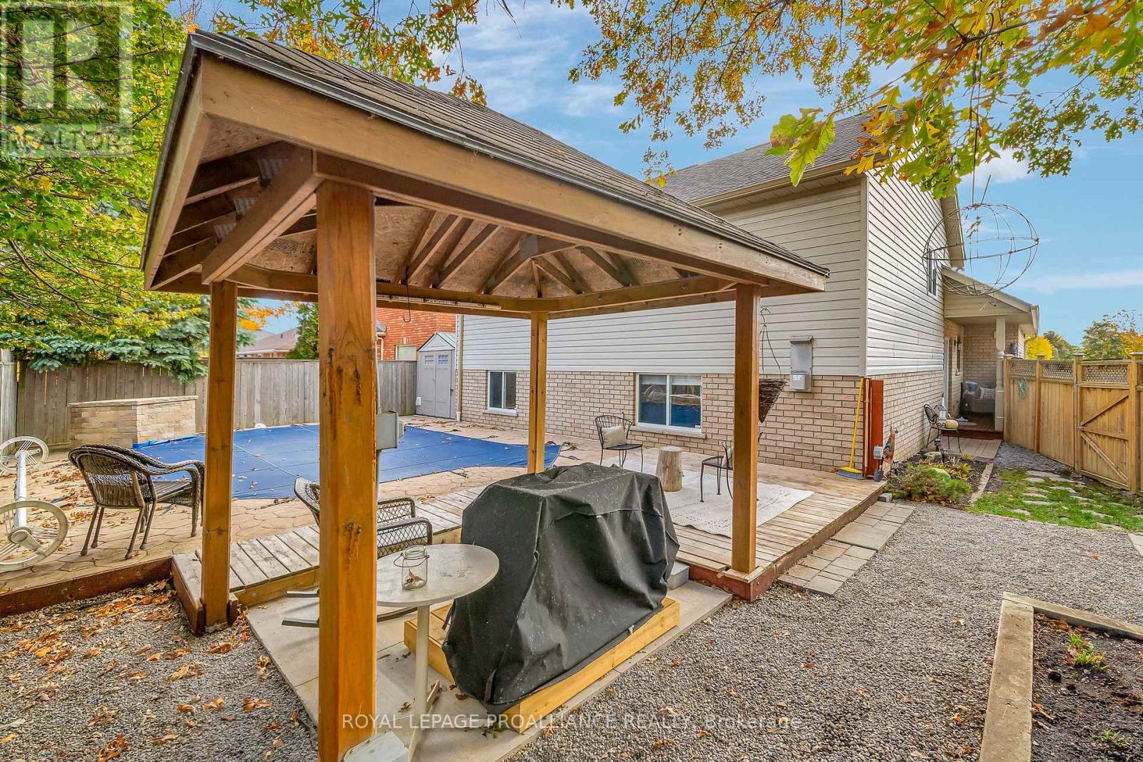 9 Spruce Gardens, Belleville, Ontario  K8N 5W3 - Photo 44 - X12797344