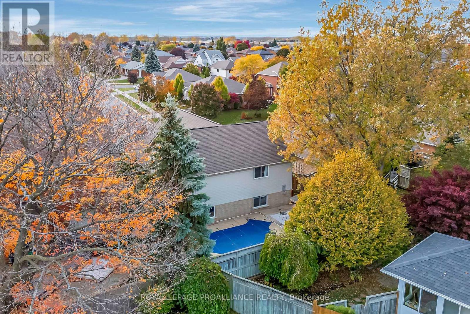 9 Spruce Gardens, Belleville, Ontario  K8N 5W3 - Photo 9 - X12797344