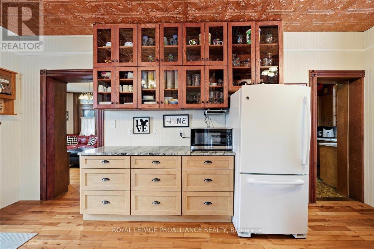 246 Colborne Street, Tweed, Ontario  K0K 3J0 - Photo 15 - X12798478