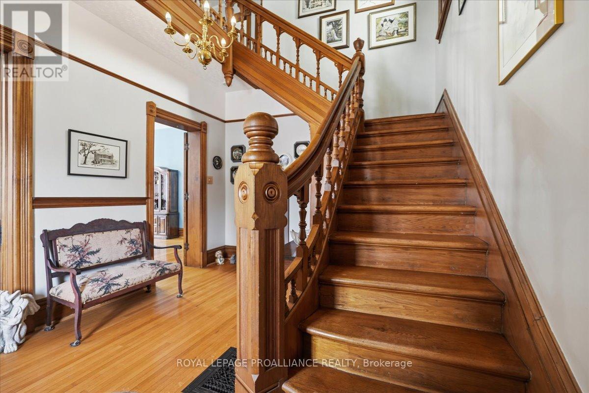 246 Colborne Street, Tweed, Ontario  K0K 3J0 - Photo 7 - X12798478