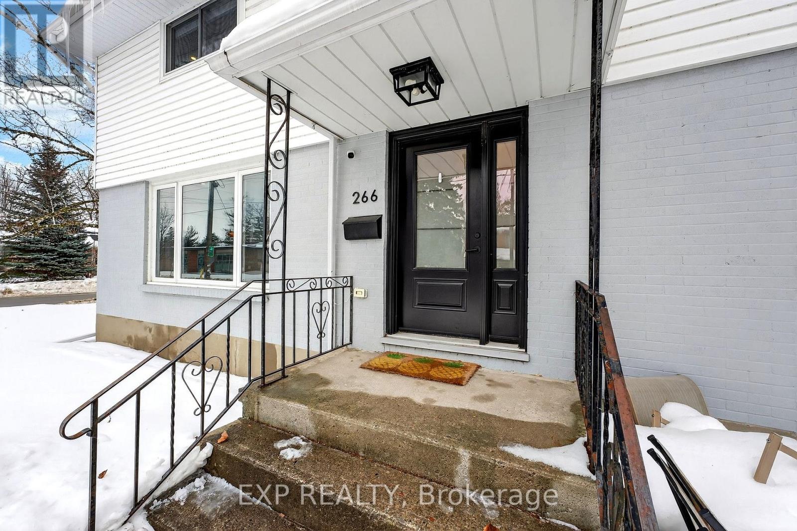 266 Bleecker Avenue, Belleville, Ontario  K8N 3V4 - Photo 2 - X12800634