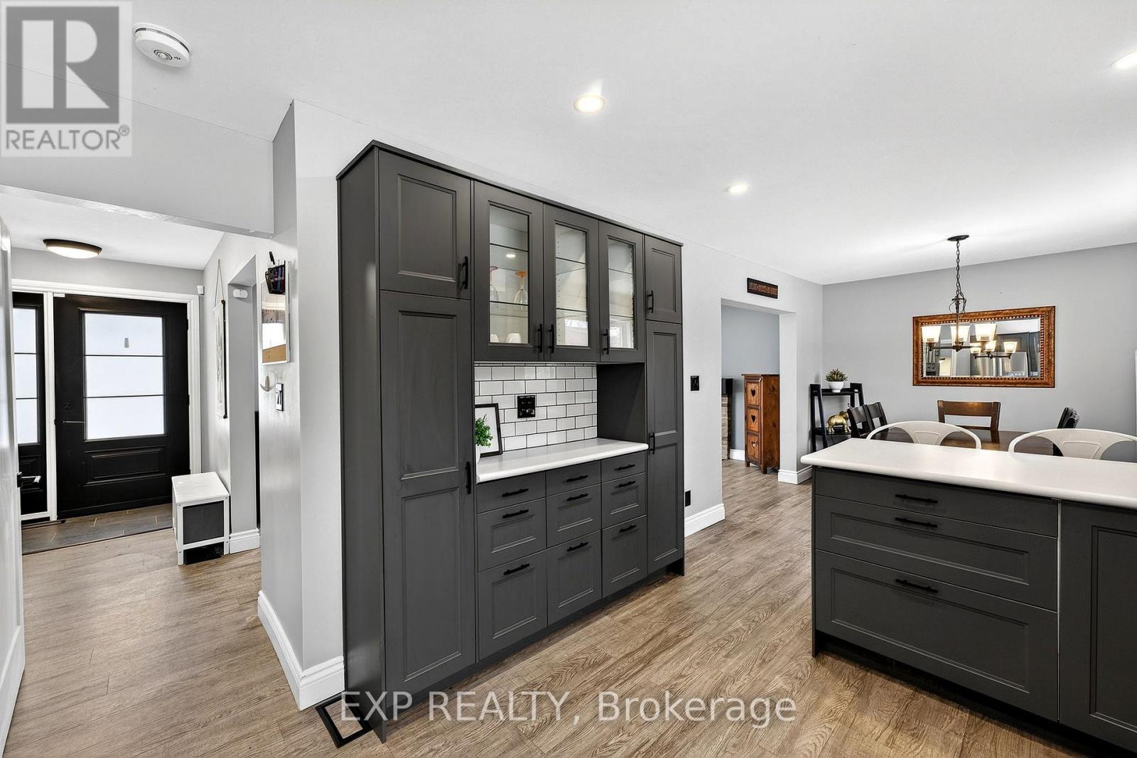 266 Bleecker Avenue, Belleville, Ontario  K8N 3V4 - Photo 5 - X12800634