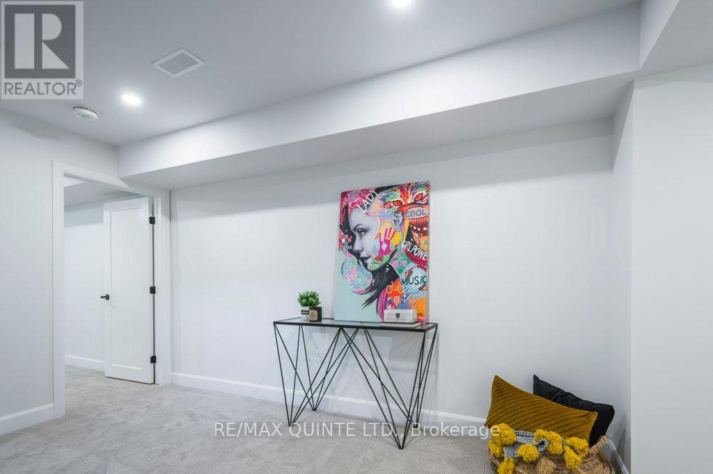 1190 County Rd 3 Road, Prince Edward County, Ontario  K8N 4Z1 - Photo 32 - X12801842