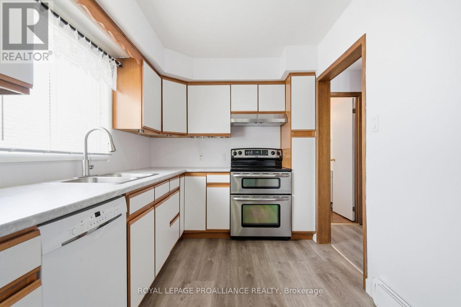 5 Sixth Street, Belleville, Ontario  K8N 4S4 - Photo 10 - X12803184