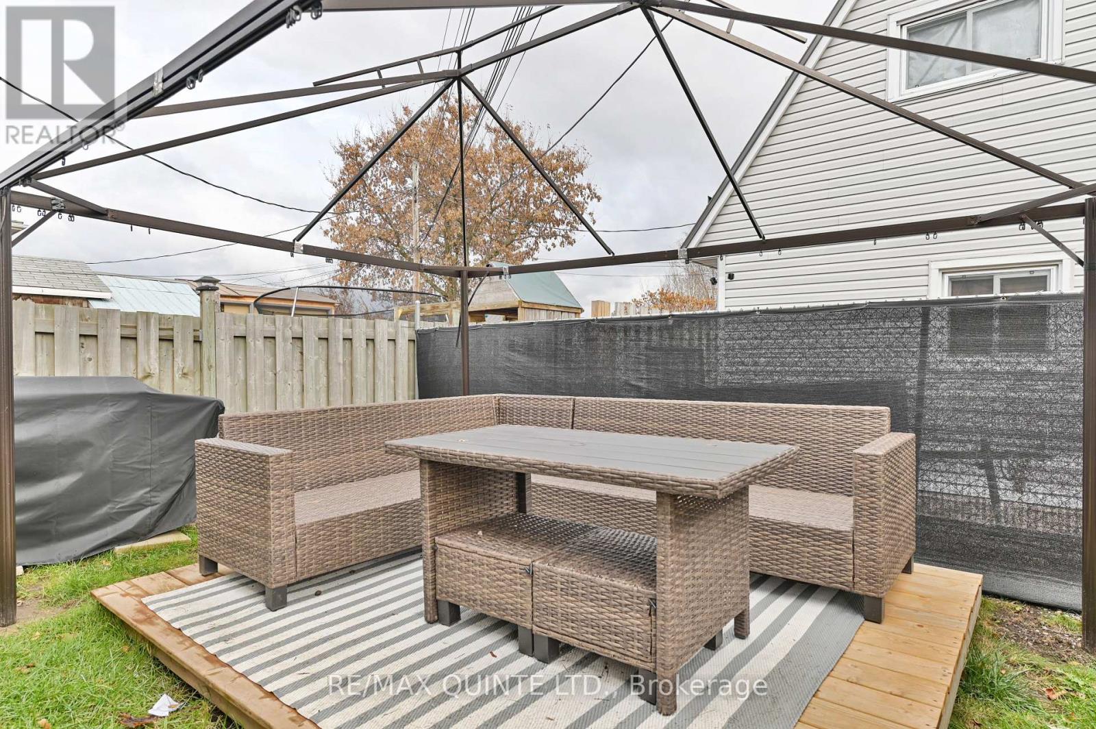 60 Oxford Road, Quinte West, Ontario  K0K 2C0 - Photo 12 - X12805284