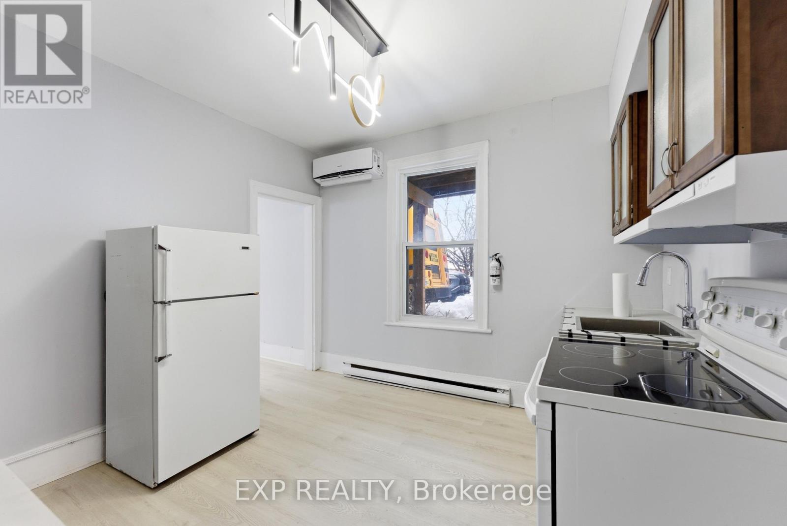 68-70 South George Street, Belleville, Ontario  K8N 3G6 - Photo 23 - X12807032