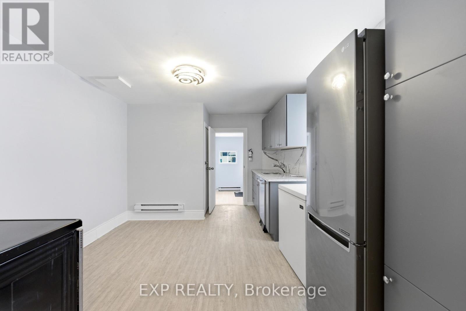 68-70 South George Street, Belleville, Ontario  K8N 3G6 - Photo 9 - X12807032